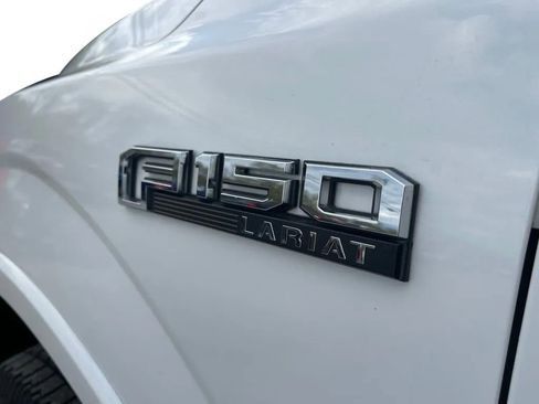 Used 2019 Ford F150 Lariat w/ Equipment Group 502A Luxury image 10