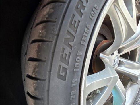 Used 2010 Nissan 370Z Coupe w/ Sport Pkg RWD image 4
