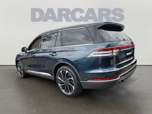 Used 2023 Lincoln Aviator Reserve w/ Equipment Group 201A image 4