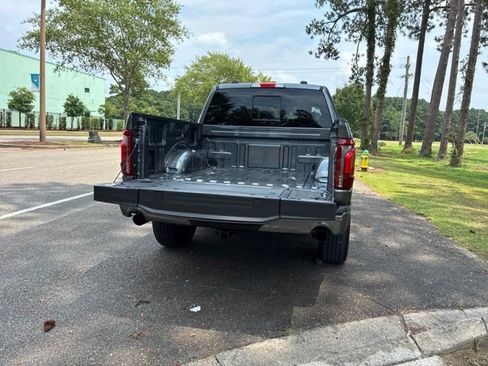 Used 2026 Ford F150 Lariat w/ Equipment Group 501A Mid AWD/4WD image 18