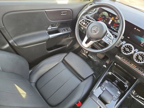 Used 2022 Mercedes-Benz GLA 250 image 17