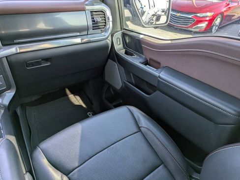 Used 2022 Ford F150 Lariat image 18