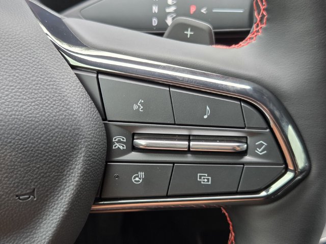 New 2027 Chevrolet Traverse RS w/ LPO, Floor Liner Package AWD/4WD image 16