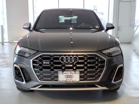 Used 2023 Audi SQ5 Prestige w/ Prestige Package AWD/4WD image 2