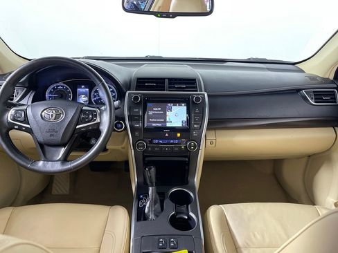 Used 2017 Toyota Camry XLE image 14