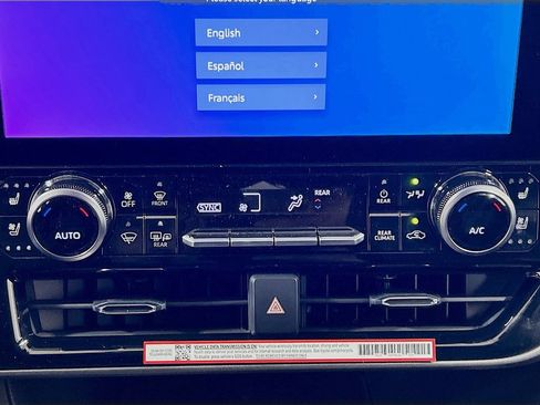 New 2026 Toyota Highlander Limited AWD/4WD image 15