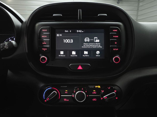 Used 2021 Kia Soul LX FWD image 23