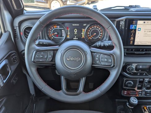 Certified 2024 Jeep Wrangler Unlimited Rubicon image 14