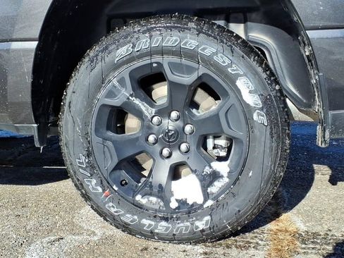 Used 2026 RAM 1500 Express AWD/4WD image 10