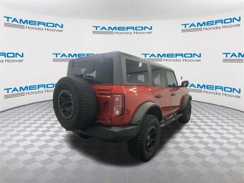 Used 2024 Ford Bronco Wildtrak image 5