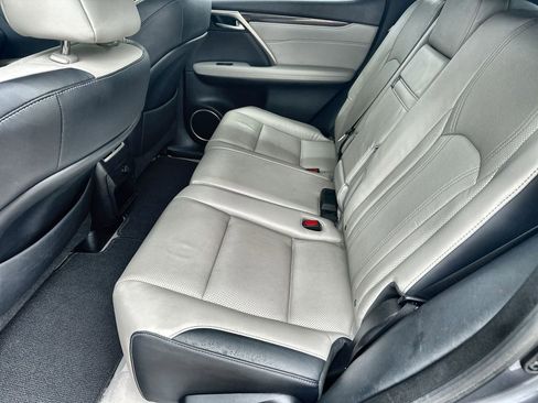 Used 2019 Lexus RX 350 FWD w/ Navigation Package image 16