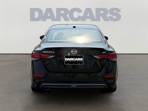 Used 2023 Nissan Sentra SR w/ Electronics Package image 6