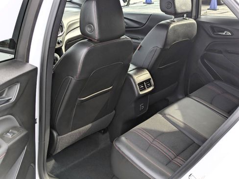 Certified 2023 Chevrolet Equinox RS AWD/4WD image 11