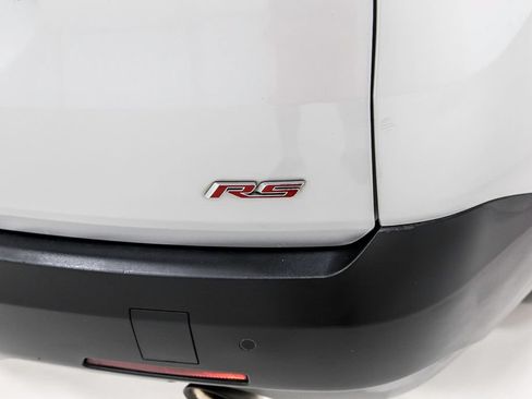 Used 2022 Chevrolet Traverse RS FWD image 7