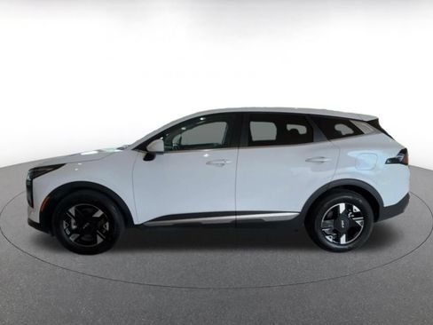 Used 2026 Kia Sportage LX FWD image 8