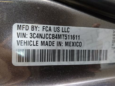 Used 2021 Jeep Compass Limited FWD image 33
