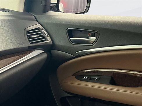 Used 2018 Acura MDX SH-AWD w/ Technology Package image 37