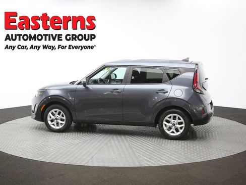 Used 2023 Kia Soul LX w/ LX Technology Package image 61