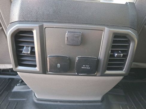 Used 2021 Ford F250 XLT w/ XLT Value Package image 12