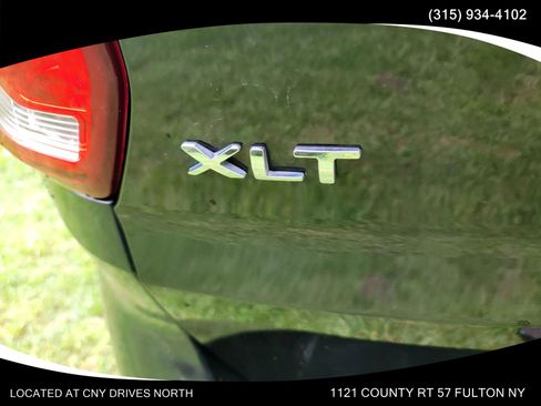 Used 2016 Ford Explorer XLT w/ Equipment Group 202A AWD/4WD image 20