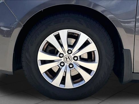 Used 2015 Honda Odyssey EX-L image 10