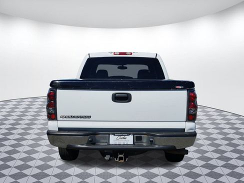 Used 2006 Chevrolet Silverado 1500 LT w/ Light Duty Power Package image 6