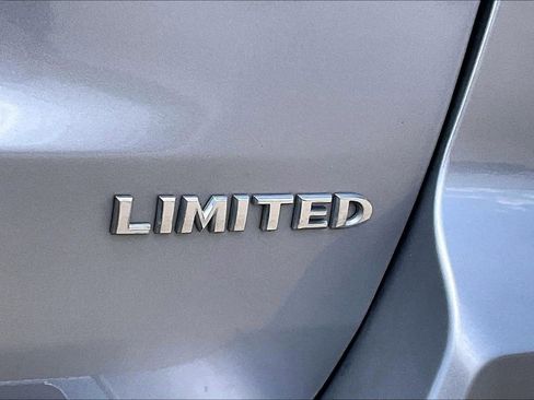Used 2020 Jeep Grand Cherokee Limited w/ Luxury Group II RWD image 8