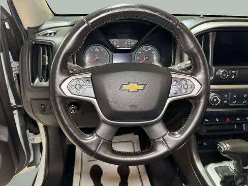 Used 2021 Chevrolet Colorado LT w/ Fleet Safety Package AWD/4WD image 19
