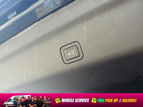 Used 2023 Chevrolet Tahoe RST w/ Luxury Package AWD/4WD image 21