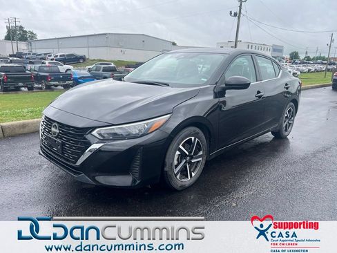 Used 2024 Nissan Sentra SV FWD image 1