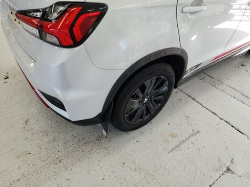 Used 2023 Mitsubishi Outlander Sport LE image 11