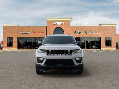 New 2025 Jeep Grand Cherokee Limited w/ Trailer Tow Package image 6