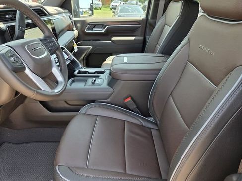 New 2026 GMC Sierra 2500 Denali w/ Denali Reserve Package AWD/4WD image 23