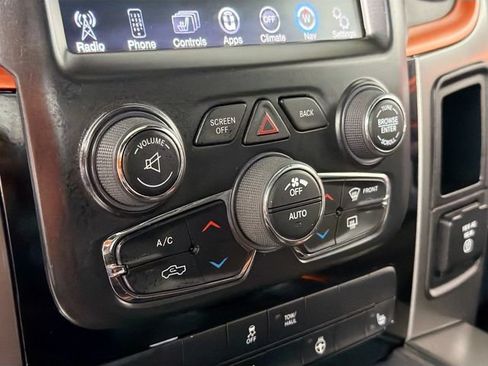 Used 2017 RAM 1500 Sport w/ Copper Sport Package AWD/4WD image 16