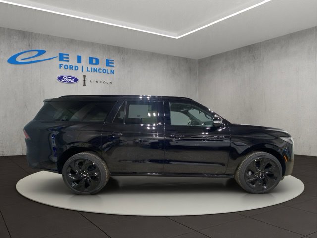 New 2027 Lincoln Navigator L Reserve w/ Jet Appearance Package AWD/4WD image 6