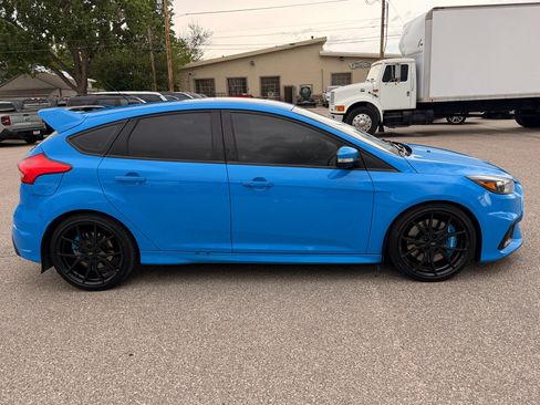 Used 2017 Ford Focus RS AWD/4WD image 5