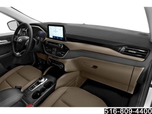 Used 2022 Ford Escape SEL w/ SEL Stealth AWD Package image 16