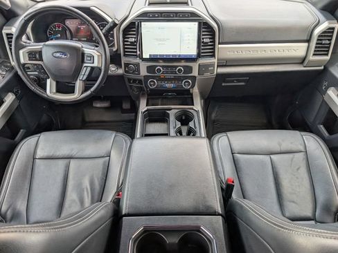 Used 2022 Ford F250 Lariat w/ Lariat Ultimate Package AWD/4WD image 7