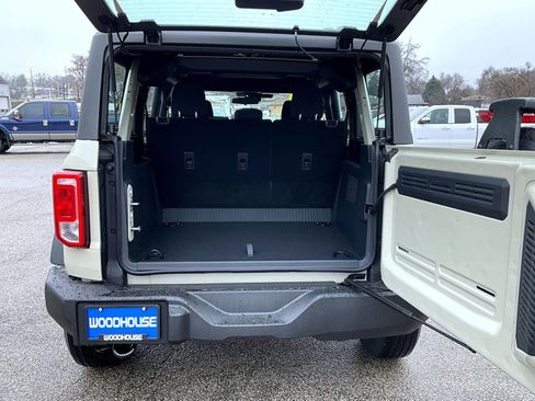 New 2025 Ford Bronco 4-Door image 10