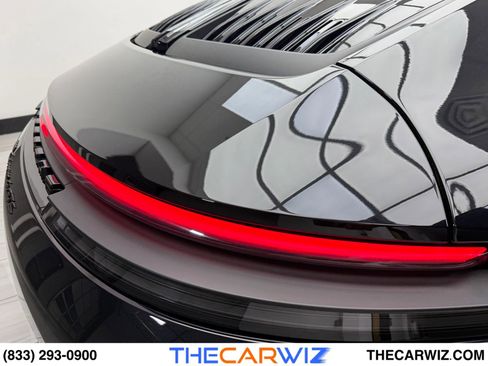 Used 2025 Porsche 911 Carrera 4 GTS image 30
