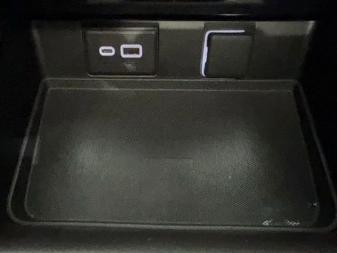 Used 2023 Chevrolet Tahoe High Country w/ Advanced Technology Package image 45