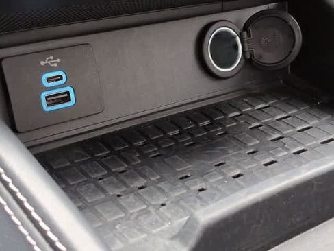 Used 2024 Ford Mustang GT Premium image 28