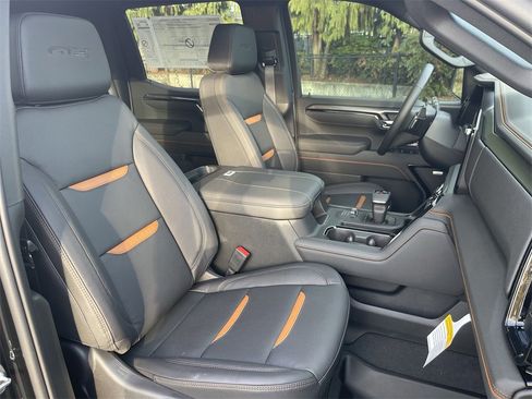New 2026 GMC Sierra 1500 AT4 w/ AT4 Premium Package image 29