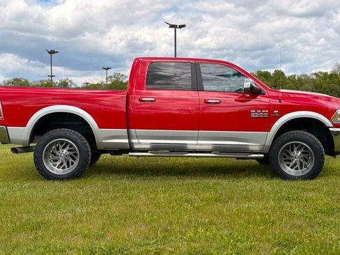 Used 2016 RAM 2500 Laramie w/ Convenience Group AWD/4WD image 11