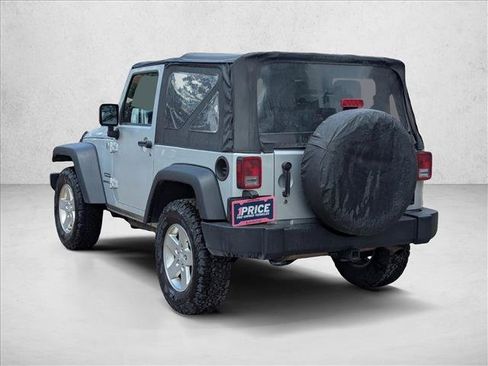 Used 2012 Jeep Wrangler Sport AWD/4WD image 7
