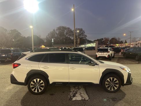 Certified 2025 Subaru Outback Limited XT image 3