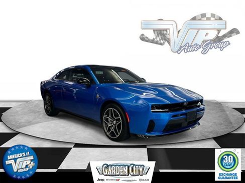 Used 2026 Dodge Charger Scat Pack AWD/4WD image 1