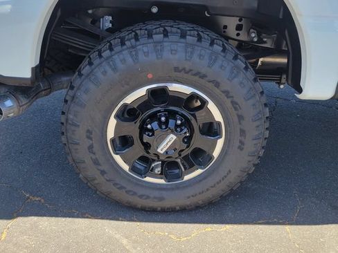 New 2026 Ford F350 Lariat w/ Tremor Off-Road Package AWD/4WD image 5