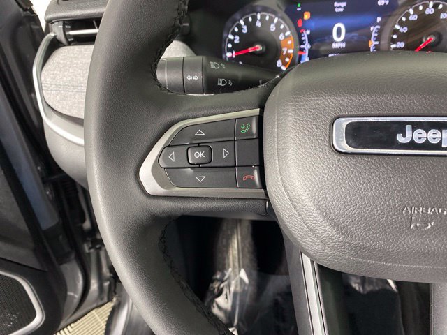 Used 2023 Jeep Compass Latitude w/ Convenience Group AWD/4WD image 22