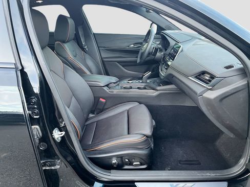 Used 2025 Cadillac CT4 V w/ Technology Package AWD/4WD image 28